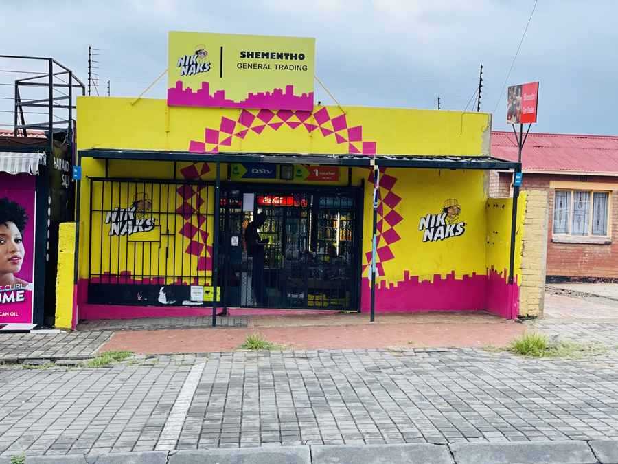 Shementho General Trading store in NikNaks yellow and magenta